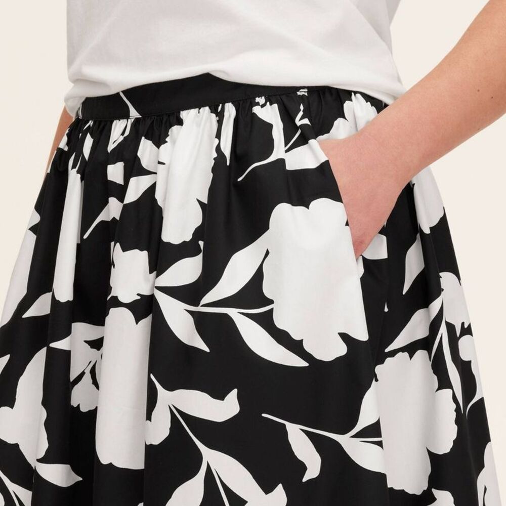 Women's Classic Rose Volume Midi Skirt - kate spad Black/Cream - Picture 4 of 4
